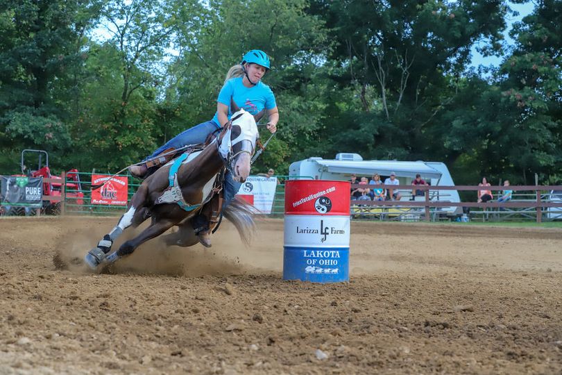 Barrel Racing Pattern To The Right